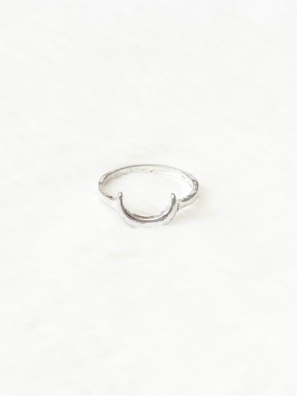5/$15 🩷 MUST BUNDLE Minimal Crescent Silver Ring - Women Jewelry